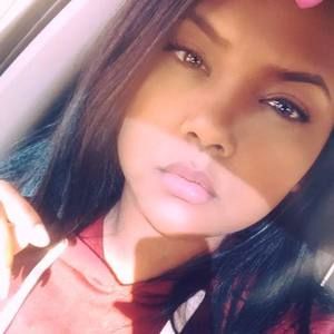 Meet your Posher, Mabel